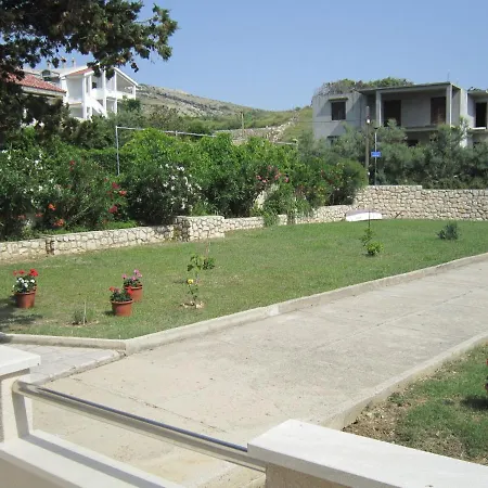 公寓 Picturesque In Pag Dalmatia, Crotia *