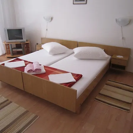 公寓 Picturesque In Pag Dalmatia, Crotia